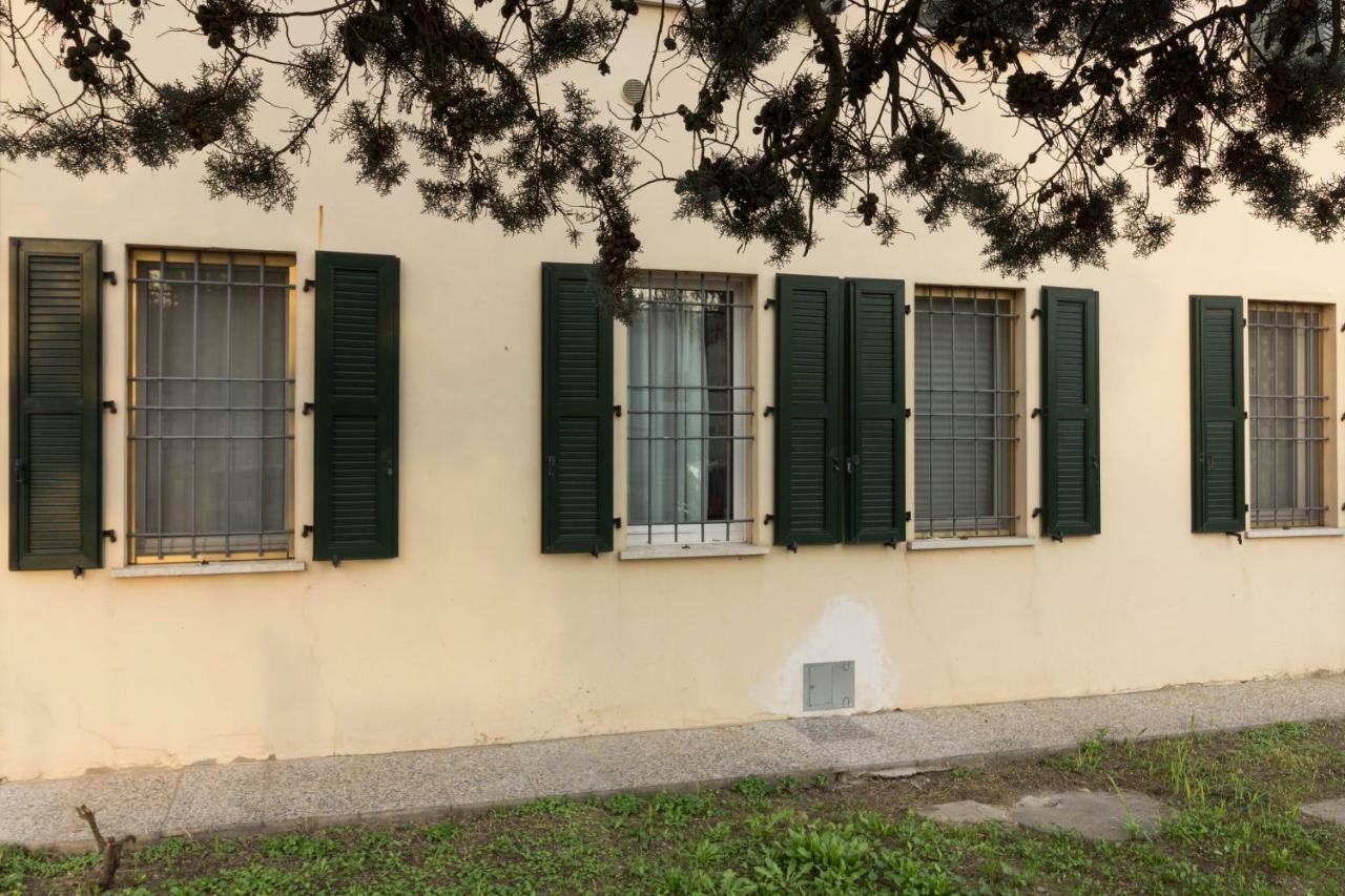 La Rosa Apartment Ferrara Exterior photo